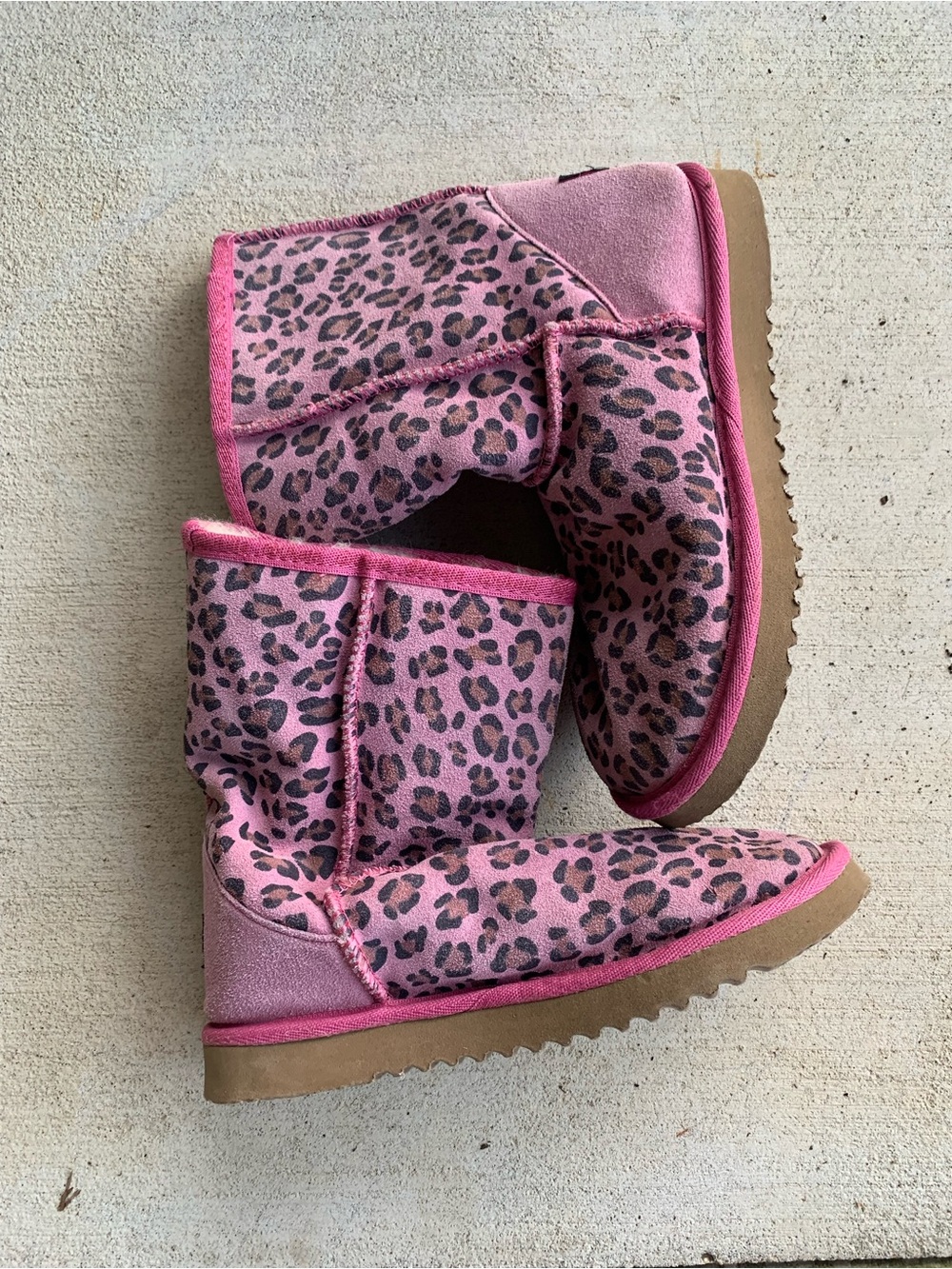 Womens Pink Leopard Print Winter Boots